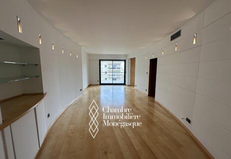 3 STANZE ATTRAVERSANO 2 POSTI AUTO E CANTINA DI CONDAMINE