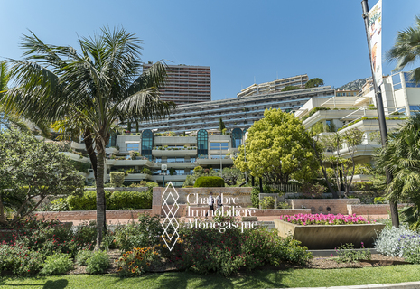 LARVOTTO - 21 PRINCESSE GRACE - 5/6 PIECES D'EXCEPTION