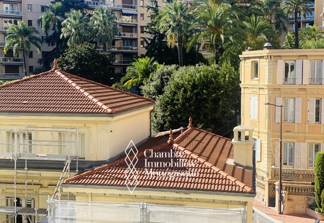 OFFICE - PALAIS DE LA SCALA