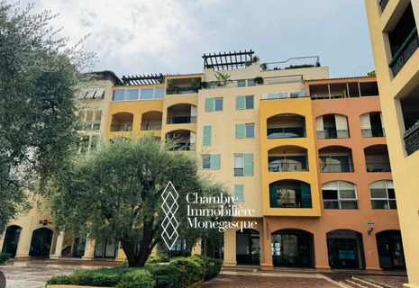 COMMERCIAL UNIT FOR RENT – BOTTICELLI