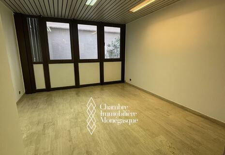 Bureau à louer-Montaigne