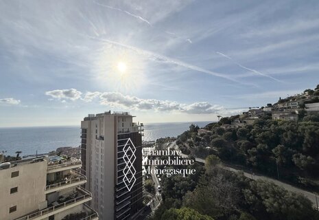 Bilocale ristrutturato con terrazza vista mare – Residenza Le Be