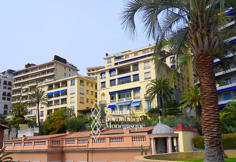 Le Rose de France - Boulevard de Suisse