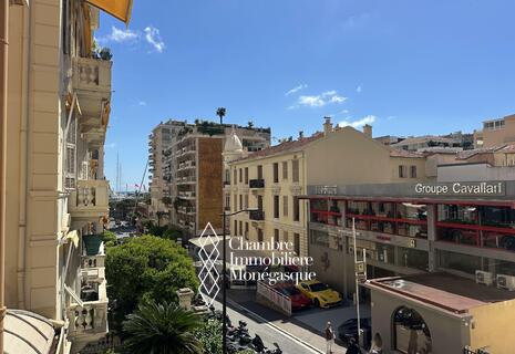 Des bureaux magnifiquement rénovés au cœur de la Condamine