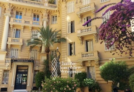 Appartement de Maître 5 pièces LOI 887