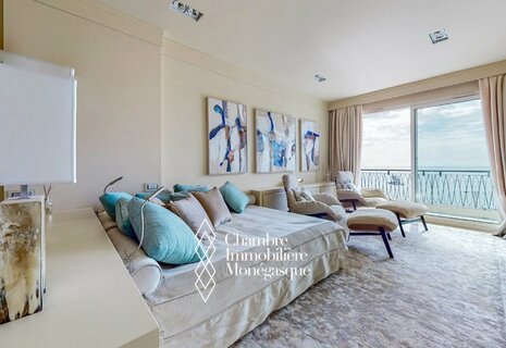 LE CONTINENTAL - 2 BEDROOM APARTMENT - FULLY RENOVATED