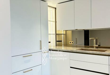 COUP DE CŒUR – 4 pièces d’exception – Vue port – Fontvieille