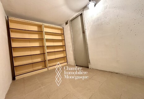 Large tiled cellar Frontière Monaco - Access by car