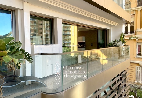 PARADIS DE TROIS CHAMBRES ! TRÈS CHARMANT APPARTEMENT FAMILIAL – PRÈS DE PORT