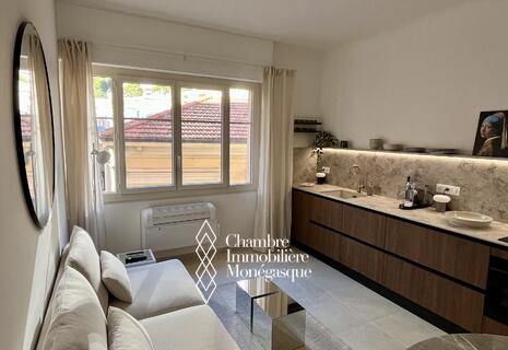 BRIGHT, RENOVATED 1-BEDROOM | FURNISHED