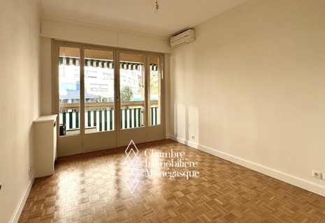 La Rousse - Le Calypso - Belle opportunité à fort potentiel – 3 pièces lumineux à rénover - Prix/m²