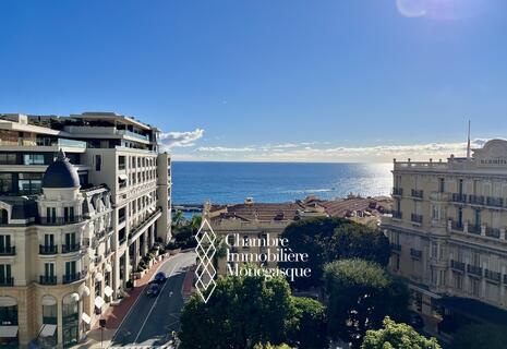 Carré d'or | Elegant 4 pièces | Vue mer