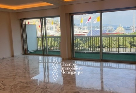 4 pièces rénové avec vue mer