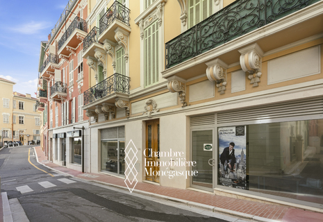 Office rental Monaco Condamine - 300sqm premises with windows
