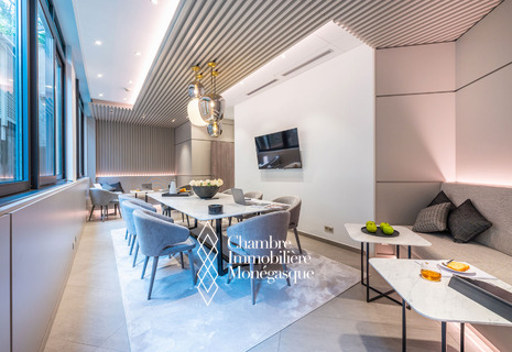 JARDIN EXOTIQUE: bureau de 10m2 en location