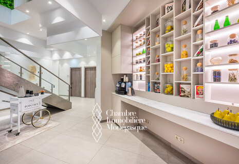 JARDIN EXOTIQUE - BUREAU PRIVÉ