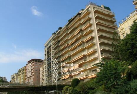 HERSILIA - 3 Pièces luxueusement rénové