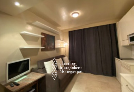 RENTAL - STUDIO BEVERLY PALACE