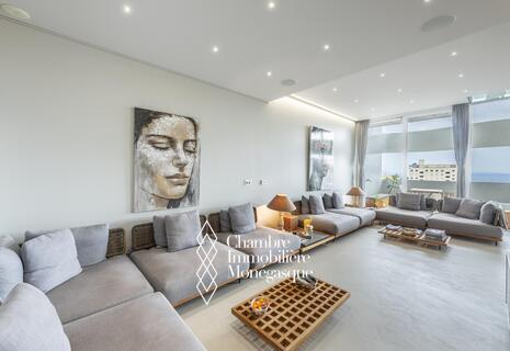 Ampio appartamento familiare su due piani | Edificio moderno | Condamine