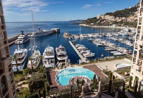 Appartement de Maître au Seaside Plaza