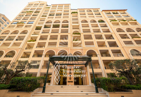 Fontvieille / Memmo Center : 3 Chambres avec Vue Mer Panoramique & Parking