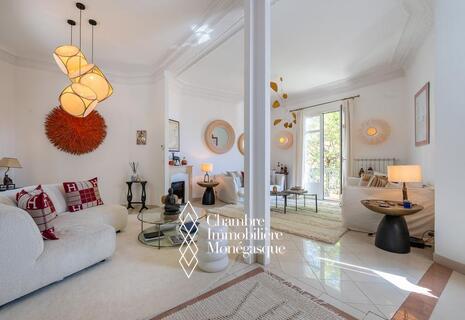 Charming Villa in Jardin Exotique
