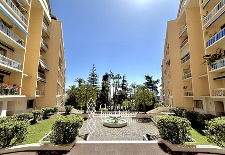 MONTE-CARLO - Roqueville - 2 rooms apartment furnished and renovated