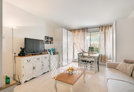 Vente Exclusivité appartement 2 pièces avec parking et cave à Monaco Fontvieille