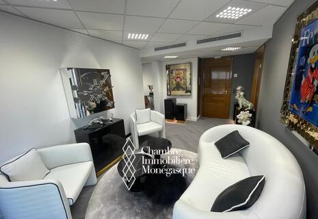 BUREAUX AU COEUR DU CARRE' D'OR