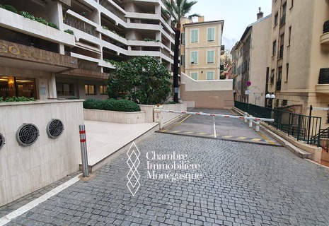 PARKING A LA VENTE PROCHE CASINO