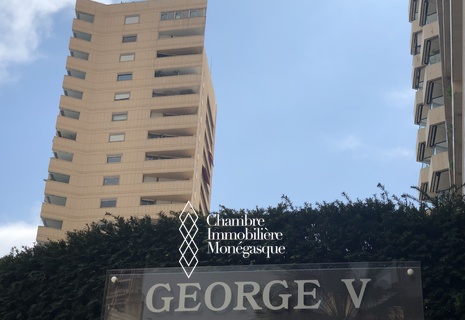 Prestigious office space for rent – Carré d'Or – Le George V
