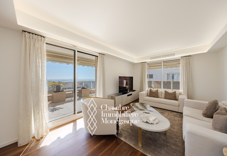 MAGNIFIQUE PENTHOUSE PROCHE DES PLAGES