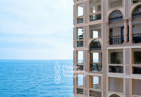 Prestigious apartment at Seaside Plaza