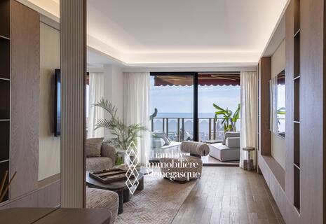 Lussuoso trilocale ristrutturato | Quartiere Monte-Carlo