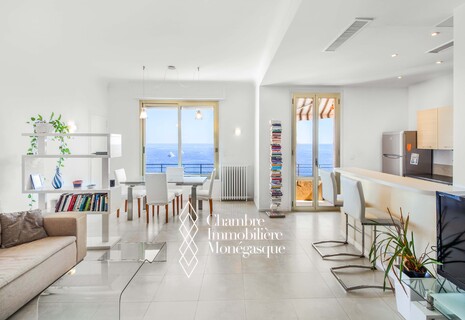 Boulevard d'Italie: 2 Bedrooms Apartment with Sea View