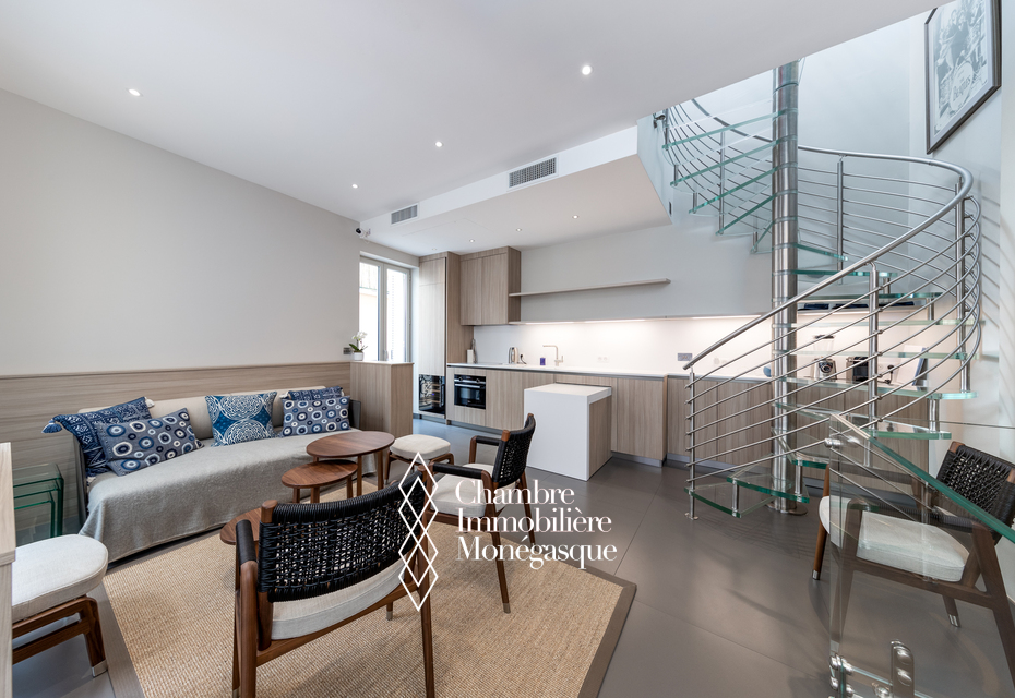Gorgeous interior designed triplex apartment with rare sunny terrace