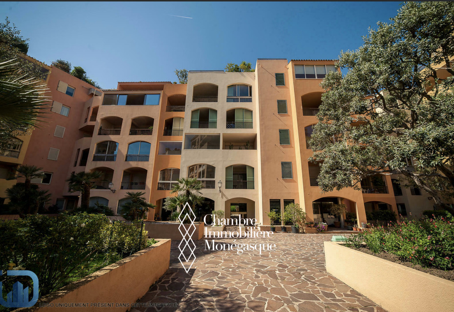 2 pièces sur le port de Fontvieille avec entrée indépendante