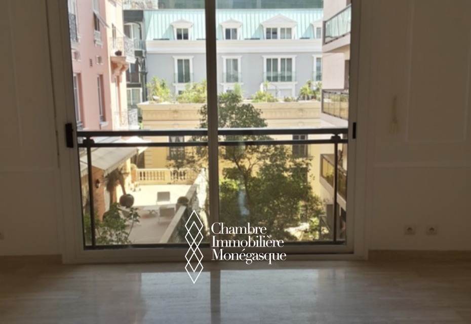 Studio ou bureau au Montaigne