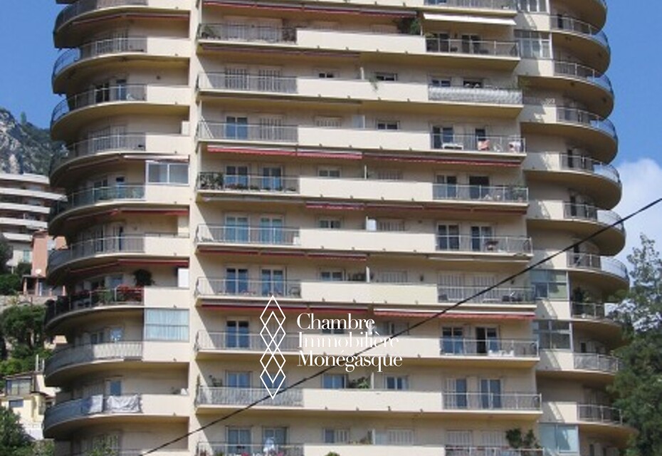4 PIECES - RESIDENCE AUTEUIL
