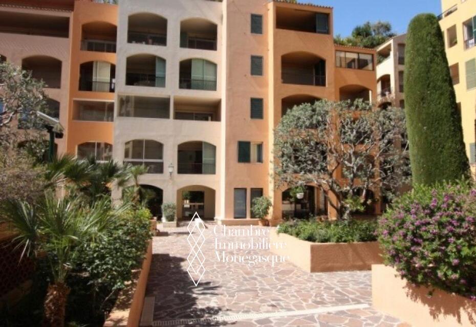 Elegant 2 Room Apartment Renovated - Donatello