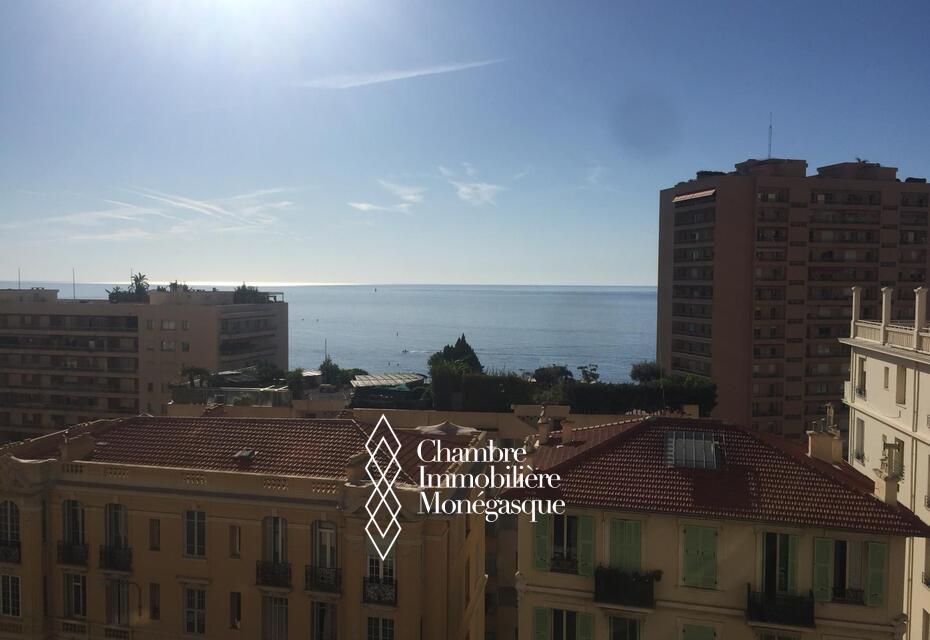 Sale of a life annuity apartment in the Boulevard d'Italie-Moulins area