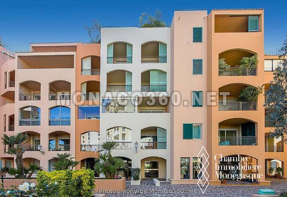 Fontvieille Mixed-use apartment
