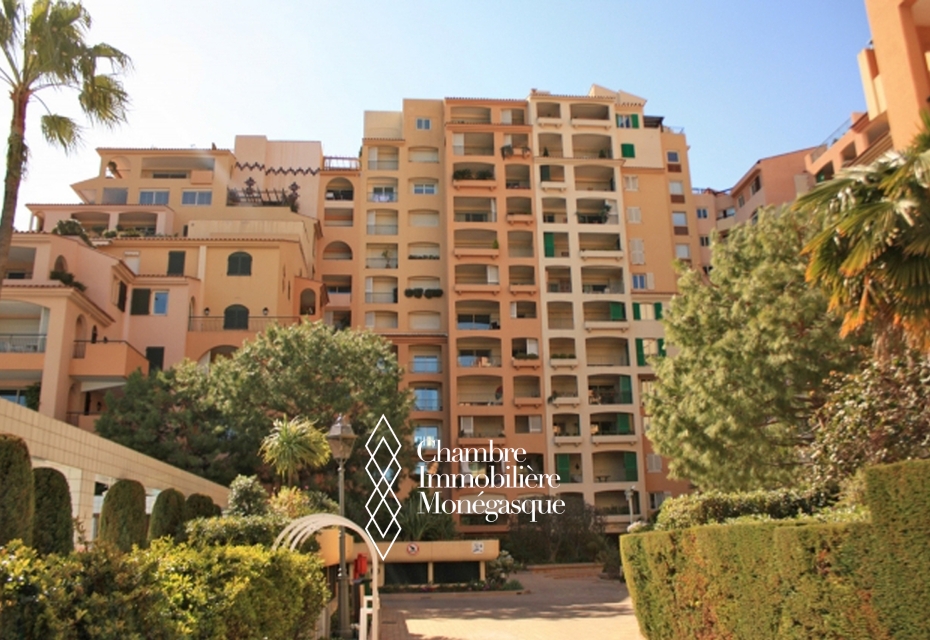 BEAUTIFUL 1-Bedroom apartment for sale FONTVIEILLE