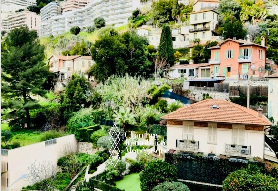 Beautiful 2 room apartment with terrace