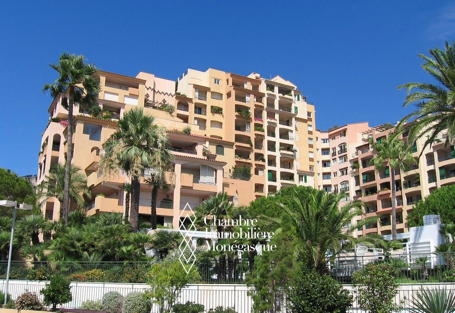RARE : PENTHOUSE AVEC PISCINE PRIVATIVE