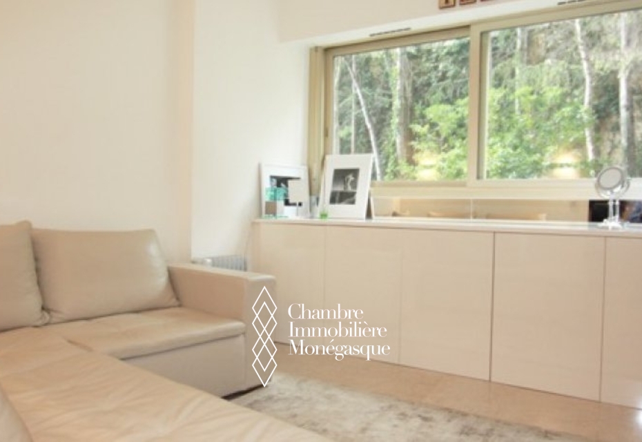 STUDIO PROCHE DES PLAGES DU LARVOTTO