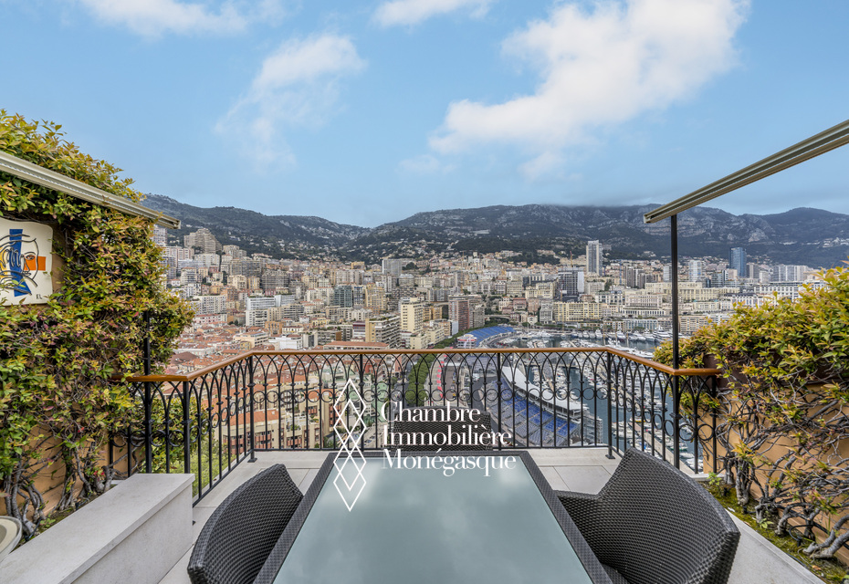 Exclusivité - Monaco-Ville - Maison d’exception avec vue panoramique sur Monaco et le port hercule