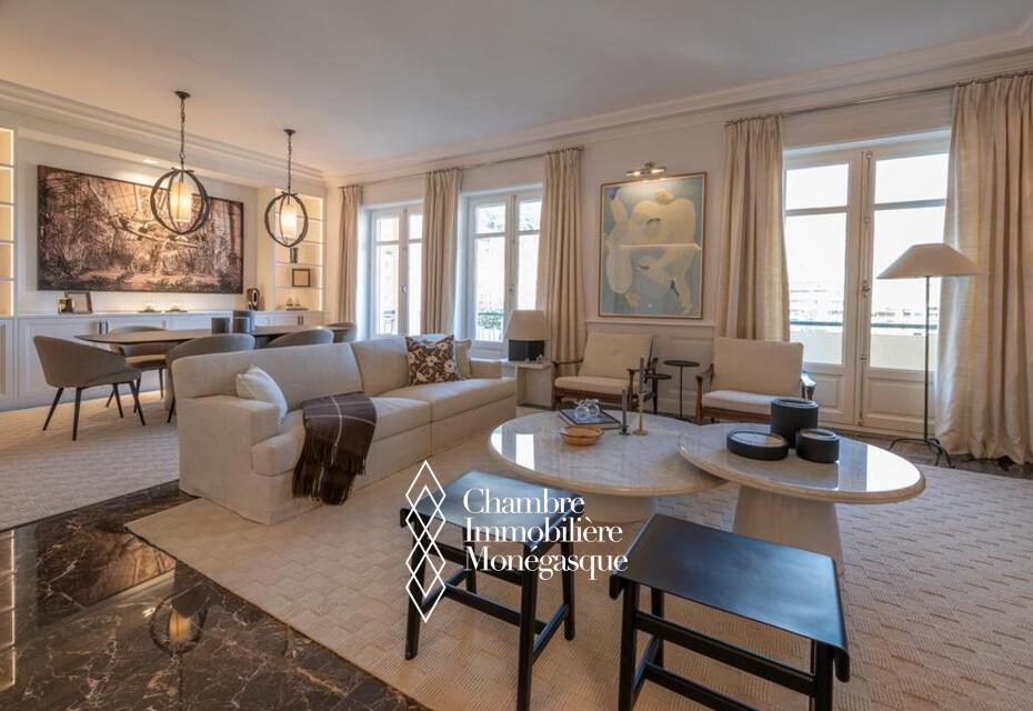 Charmant Penthouse dans le Carré d'Or