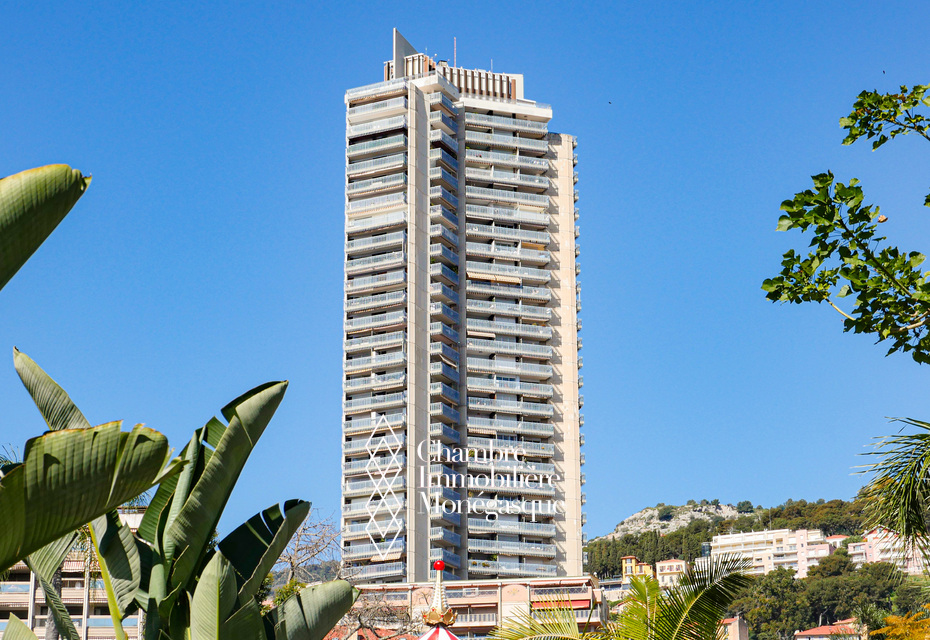 LE MILLEFIORI - MAGNIFIQUE APPARTEMENT DEUX PIÈCES RÉNOVÉ