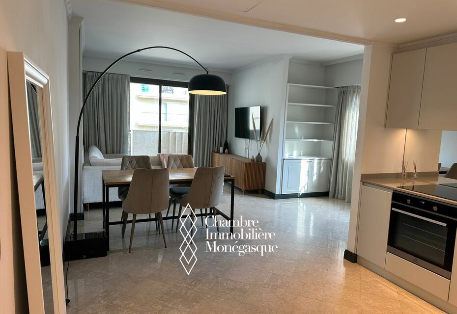 Elegant apartment with sea view in La Condamine